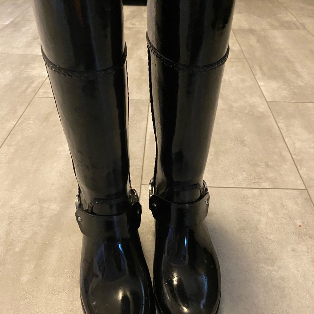 Rain boots - Picture 2 of 2